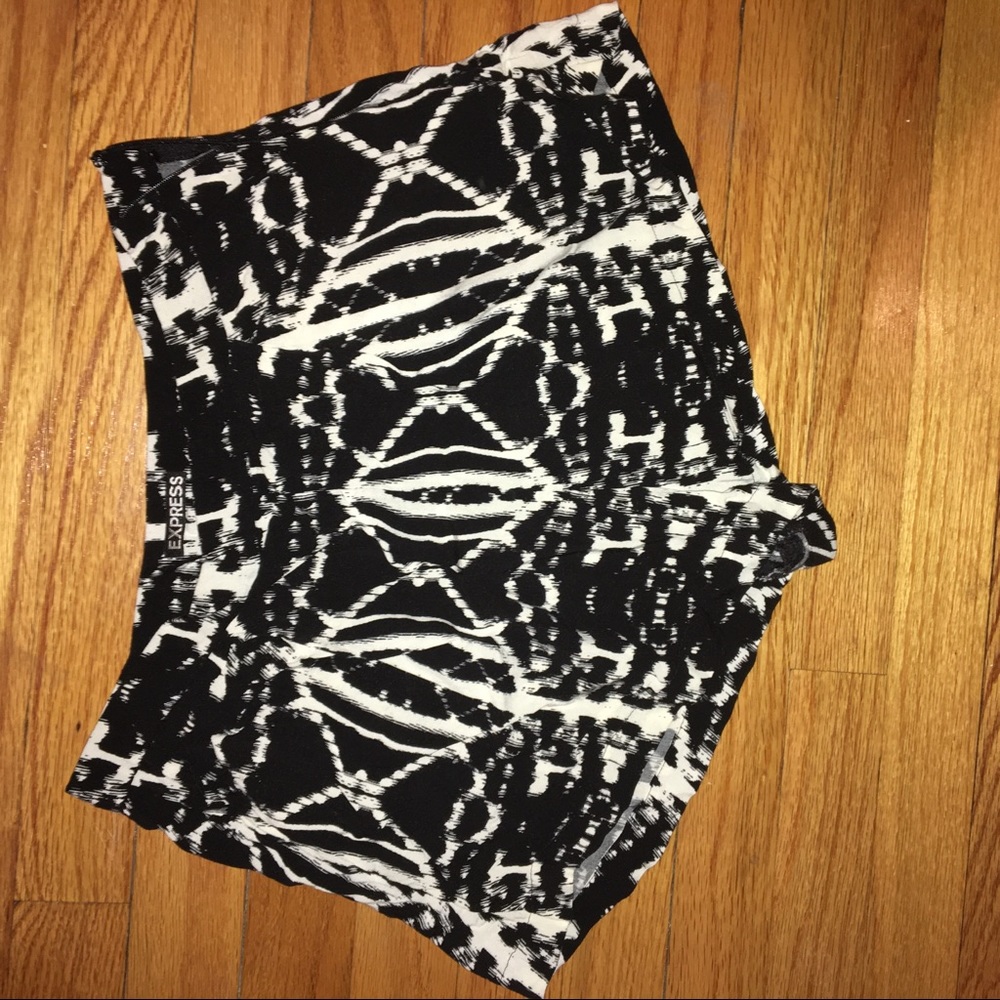 Express shorts
